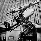 Roberts twin equatorial